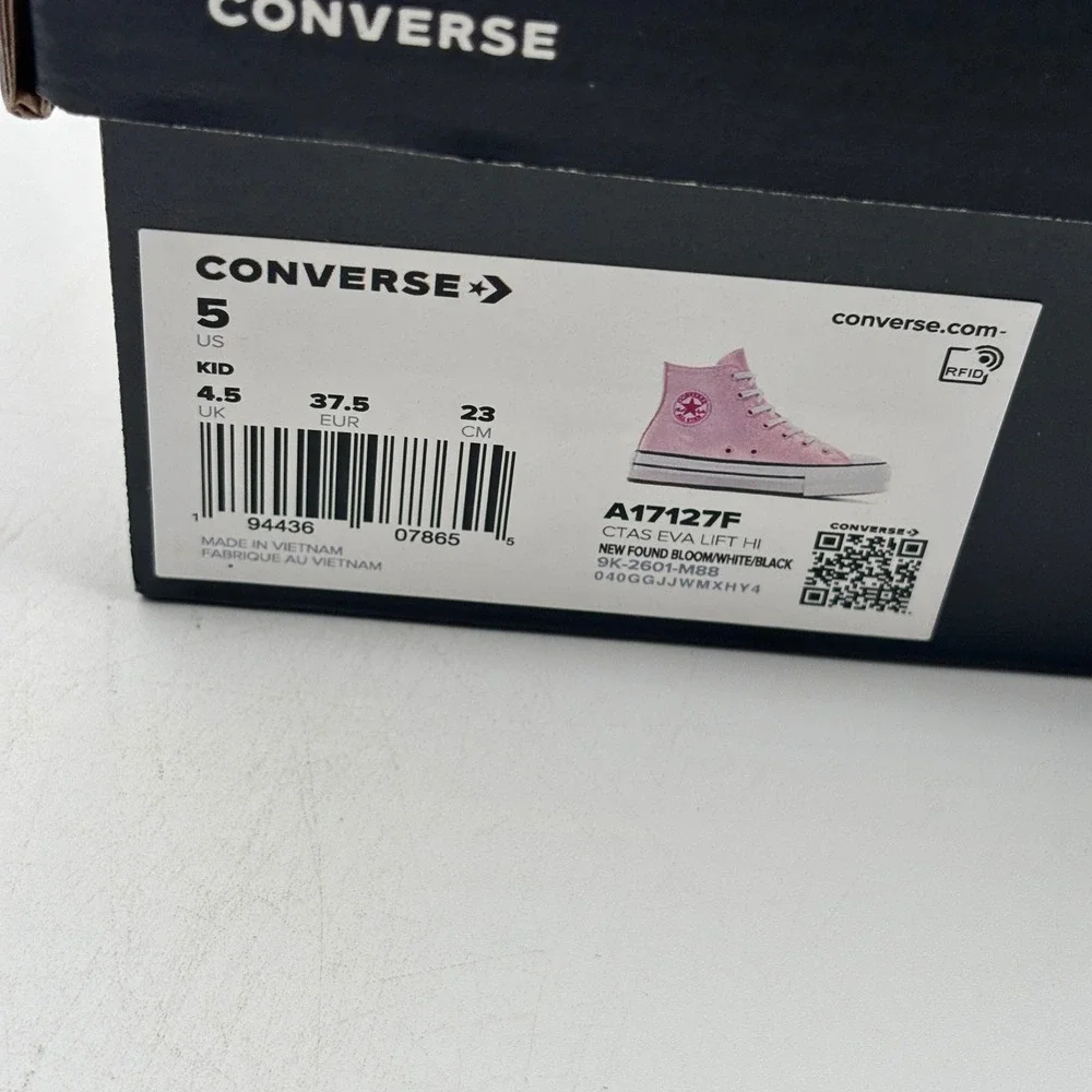 Converse eva silhouette accents