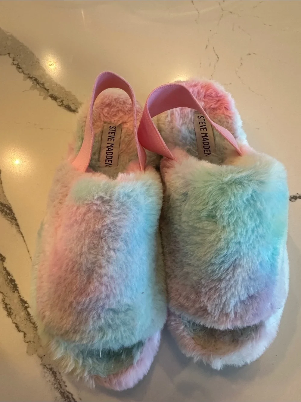 Steve Madden love sole indoor