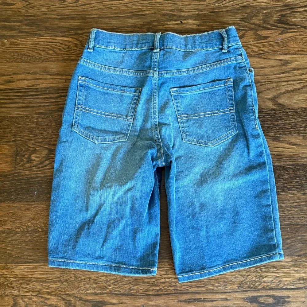 The children’s place NWT boys denim shorts