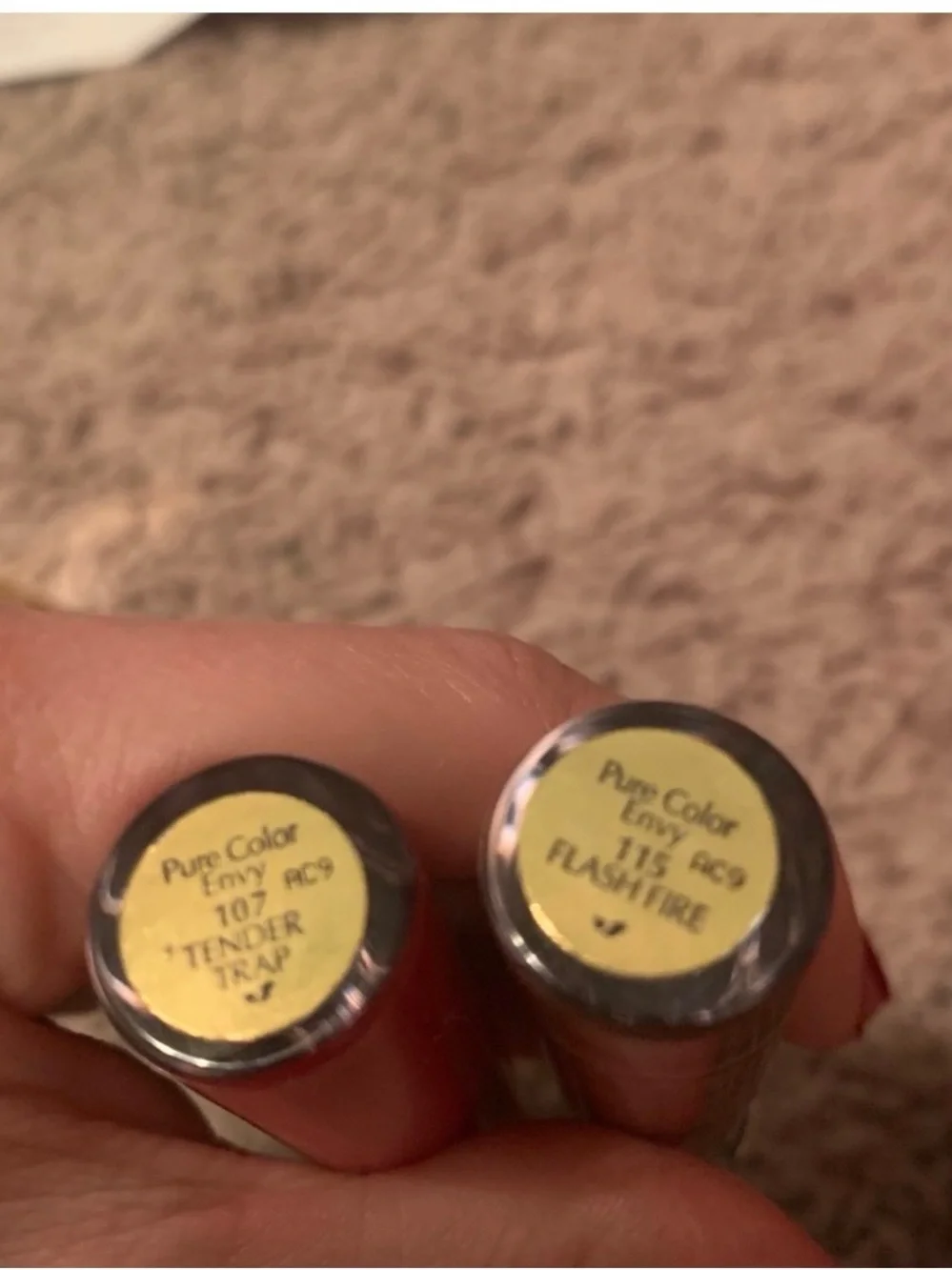 Estee Lauder lipstick flash lip