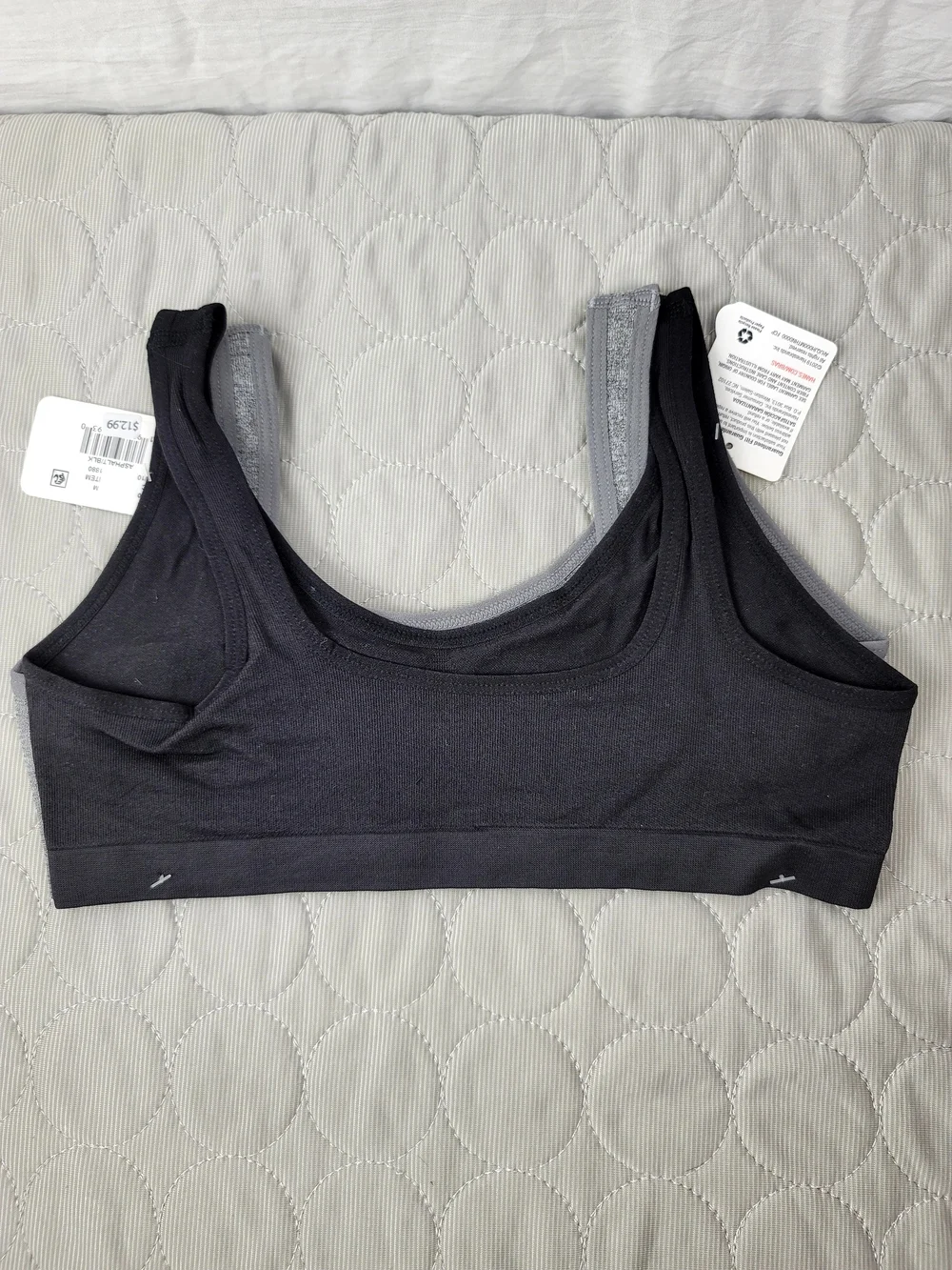 Hanes brand style