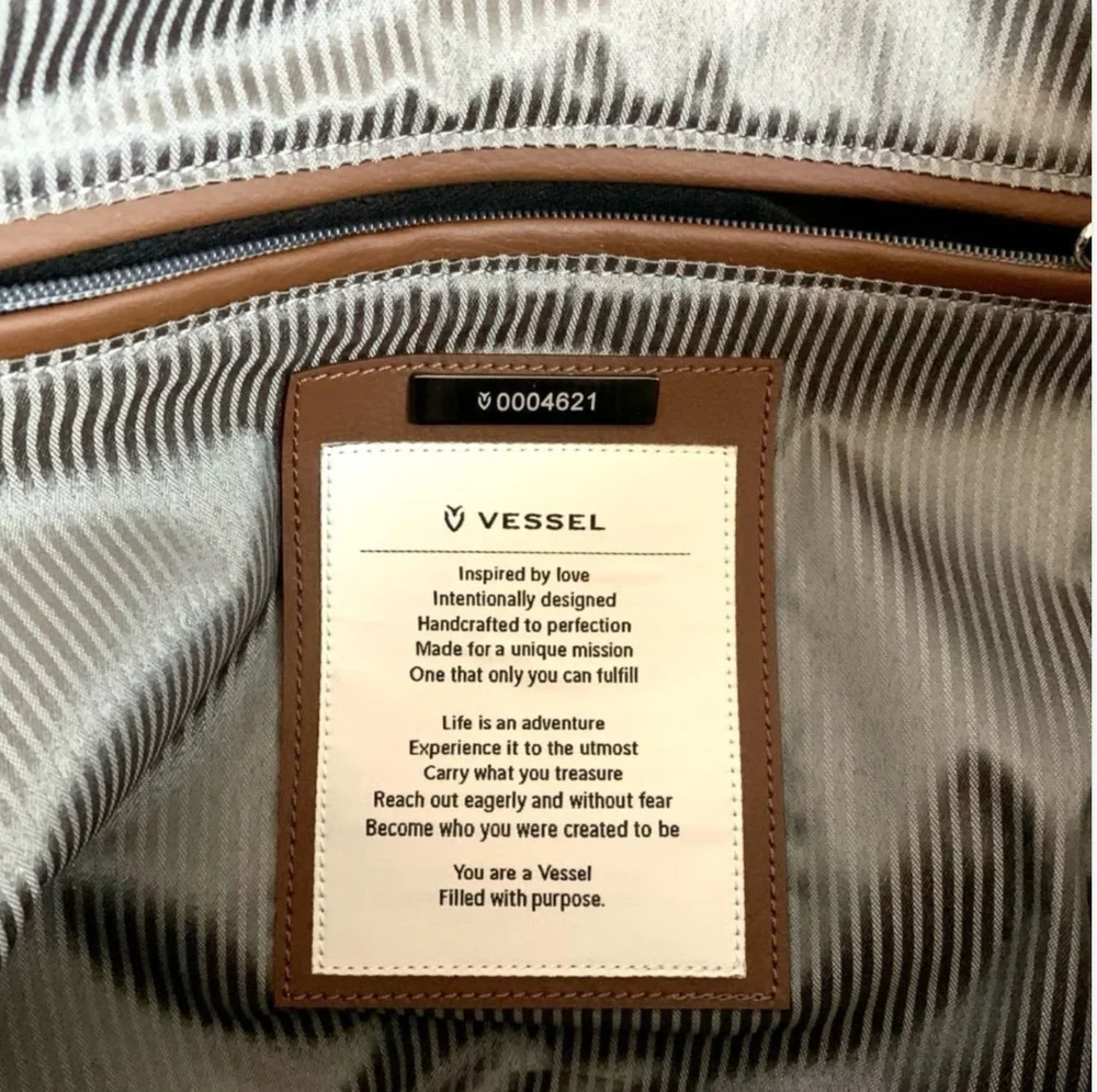 Vessel blue good please