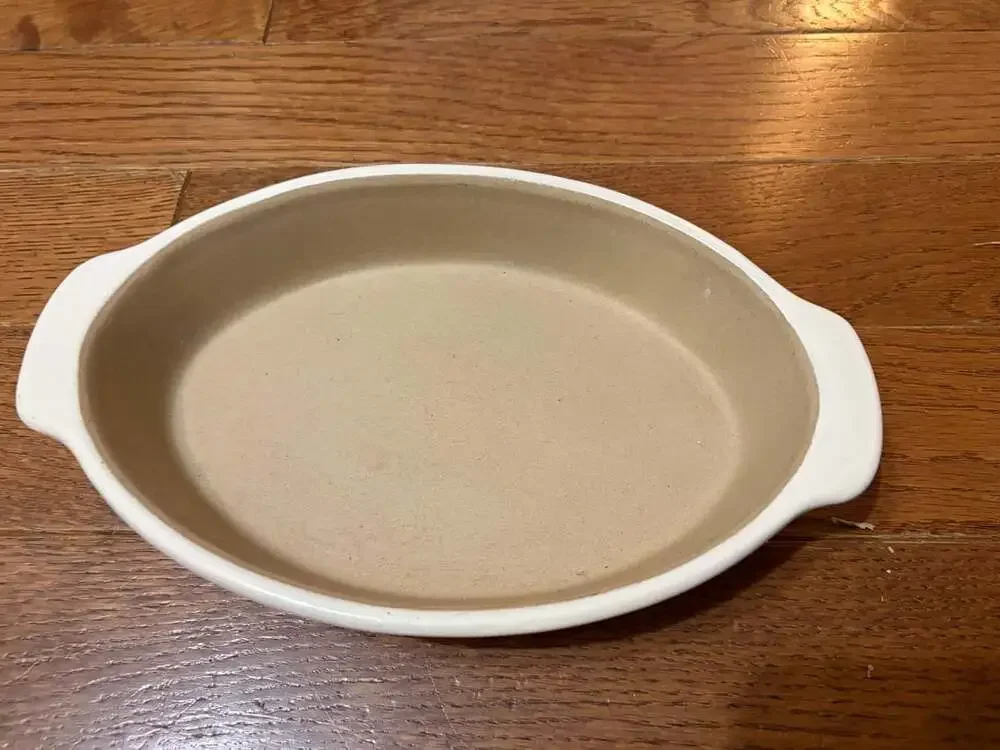 Pampered Chef Family Heritage Traditions Small Oval Baker Stoneware