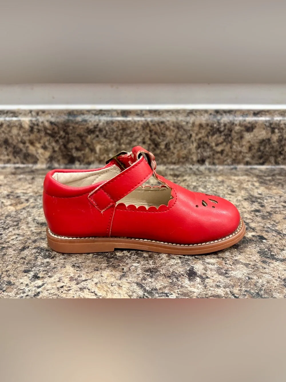 Felix & Flora classic red