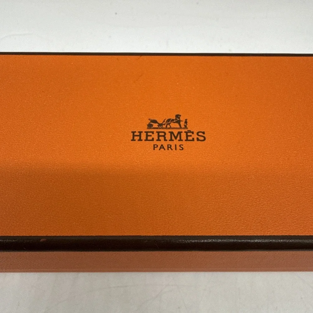 HERMÈS box only