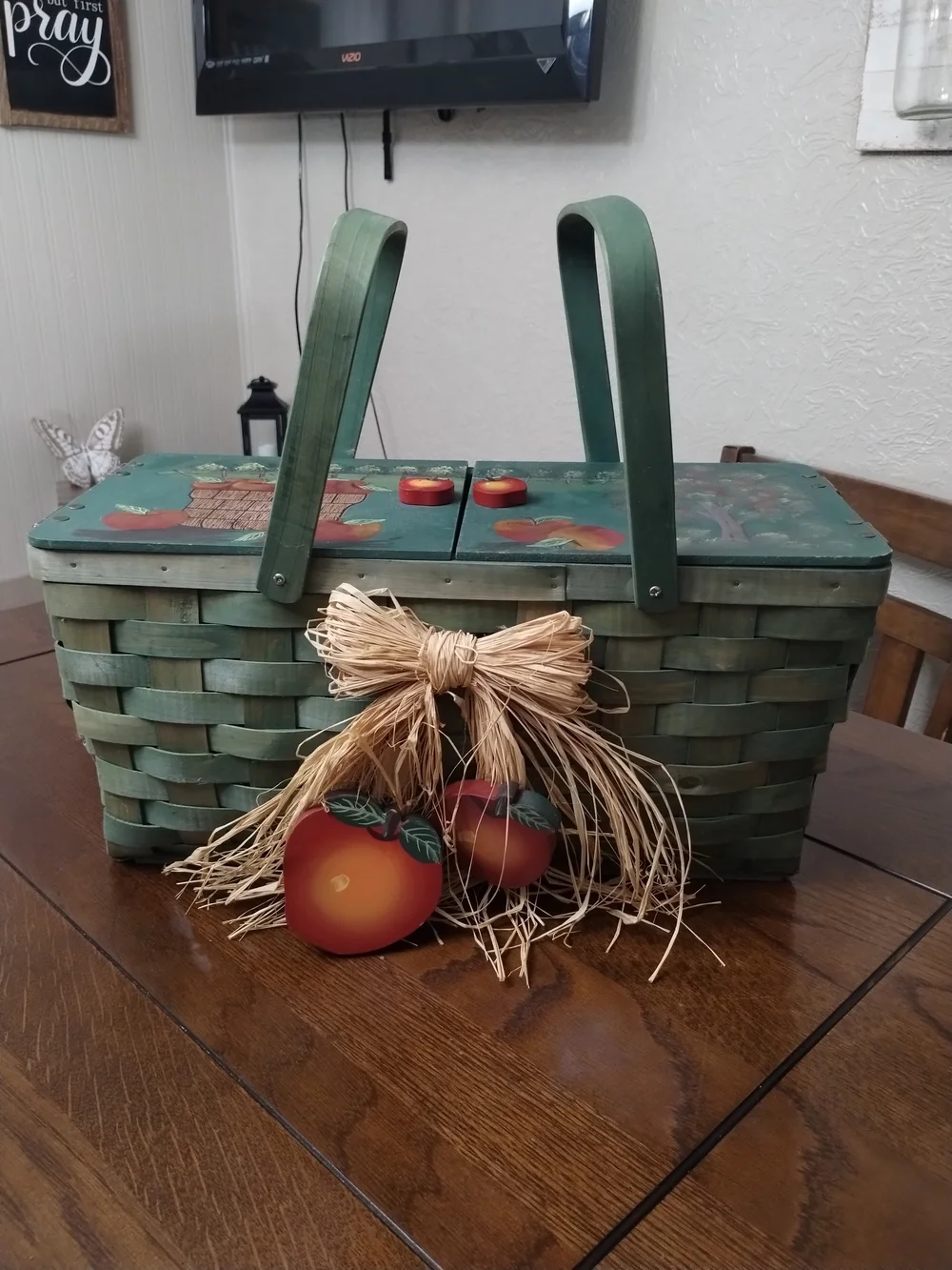 Vintage Handcrafted Green Woven Picnic Basket with Apple Accent