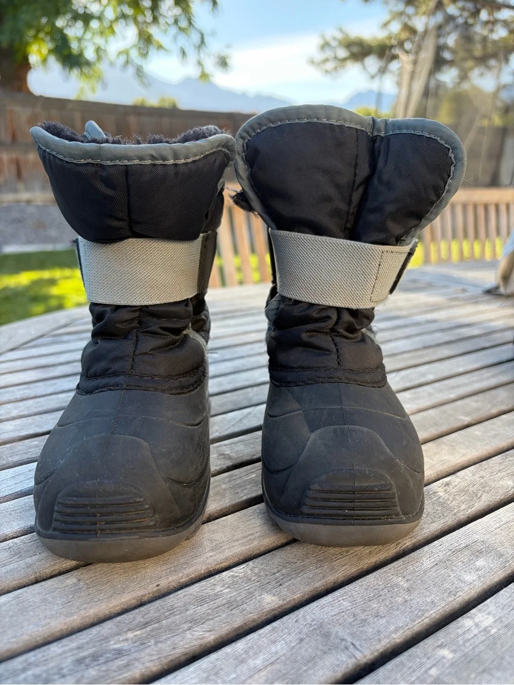 Kamik Kids Black Waterproof Snow Boots Size 9