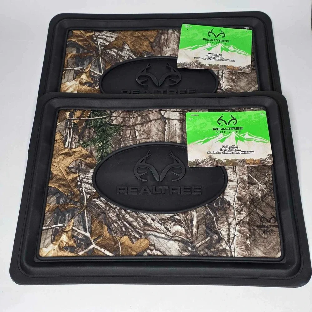 Realtree Outfitters Utility Camo Floor Mats Set of 2 Universal Fit Car Track Mat