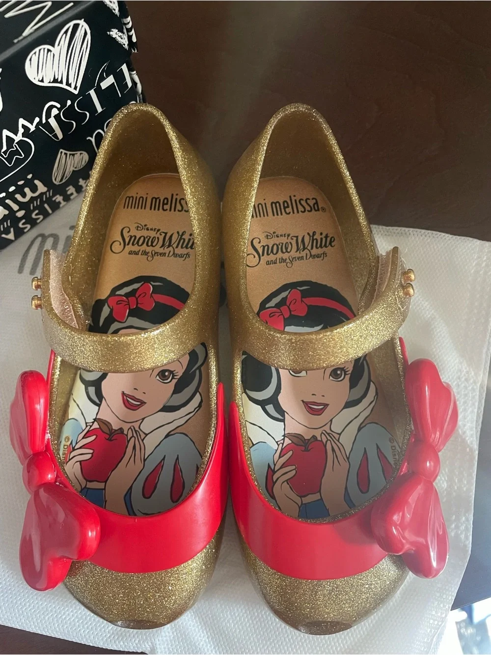 Mini Melissa Snow White Gold shoes jelly red bow open toe size 9 USA NEW