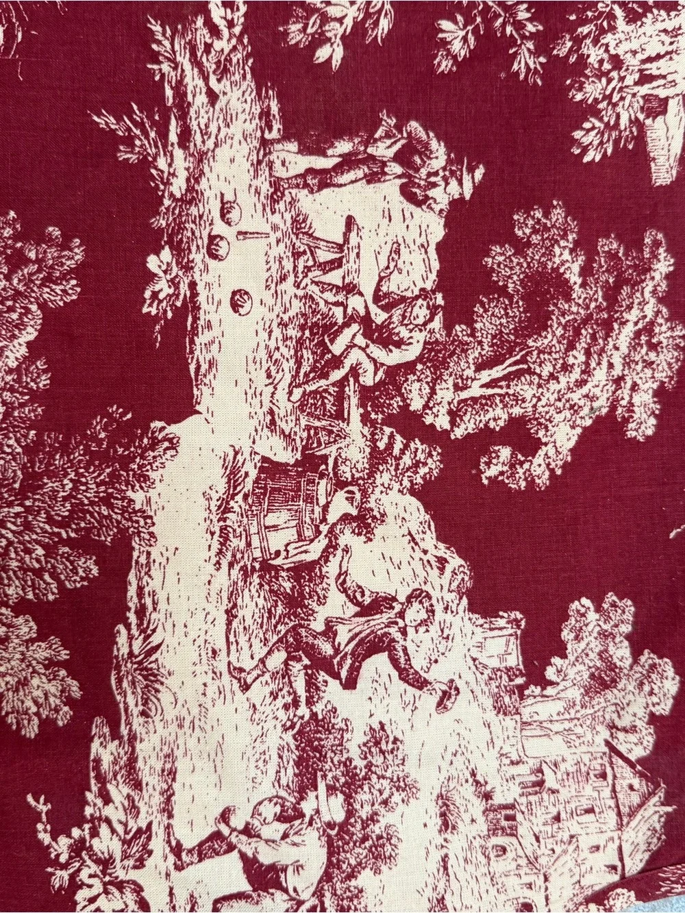 Unbrended unbranded red