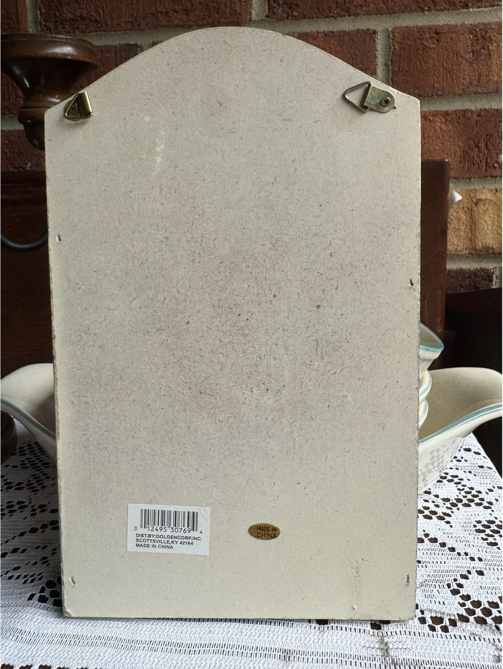 N/A red wear