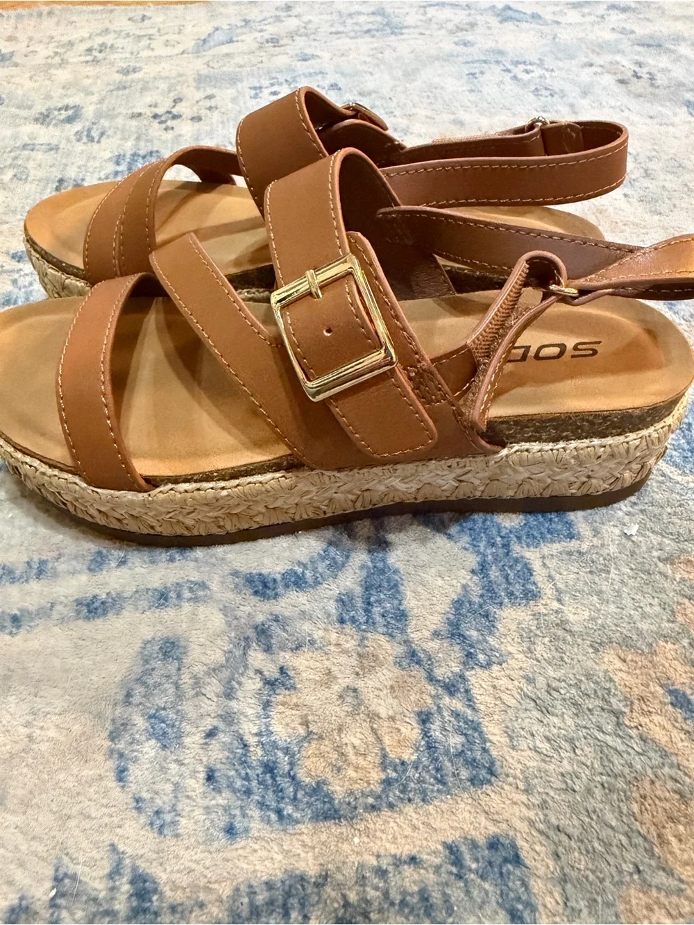 Soda strappy sandals