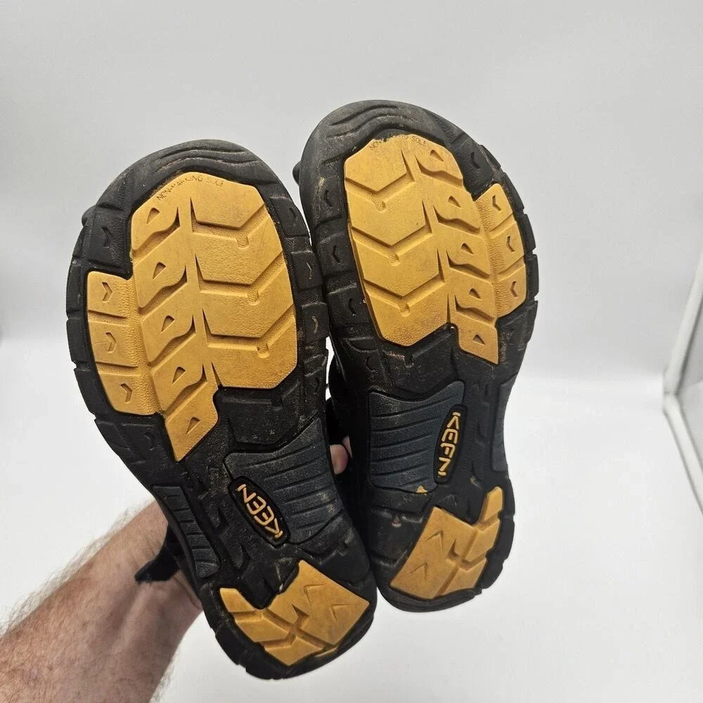 Keen Newport H2 Shoes KIDS Size 5 Blue Waterproof Sandals Hiking‎ Outdoor Water