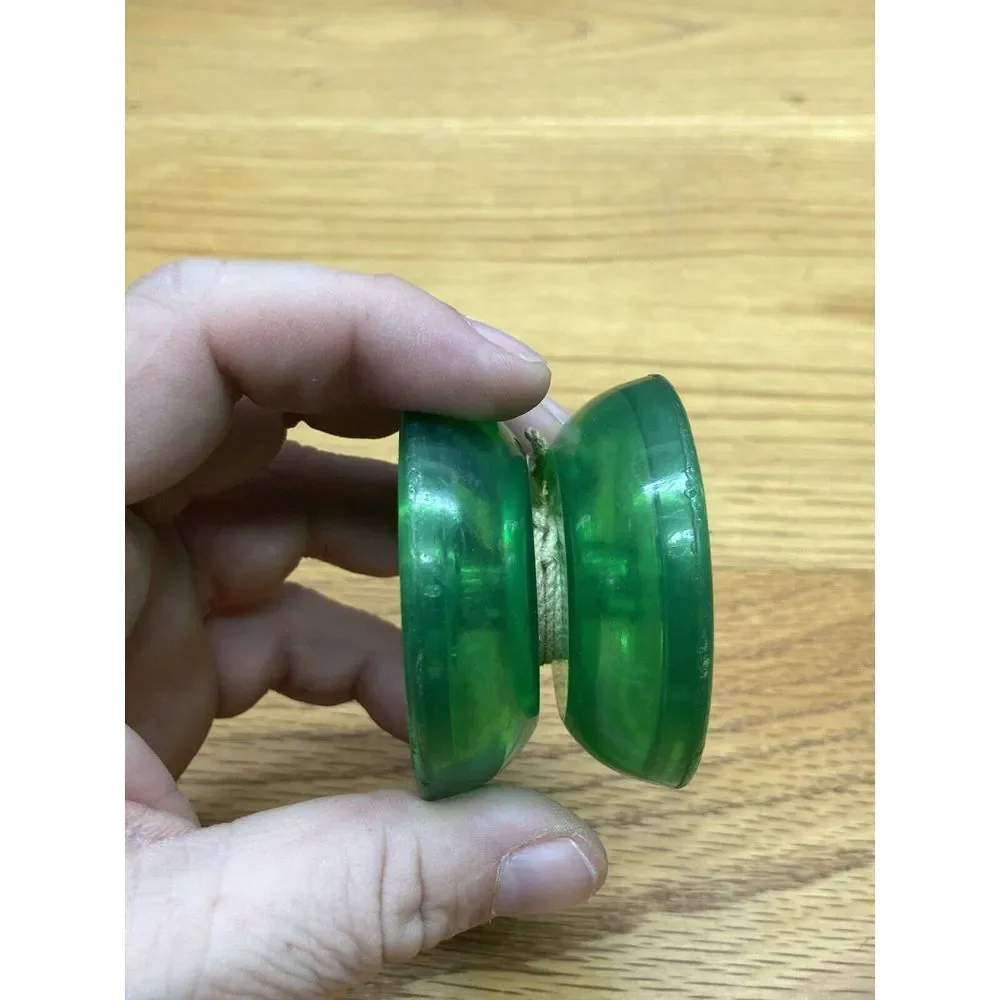 Vintage Duncan‎ Butterfly Green Yo-Yo Made In USA