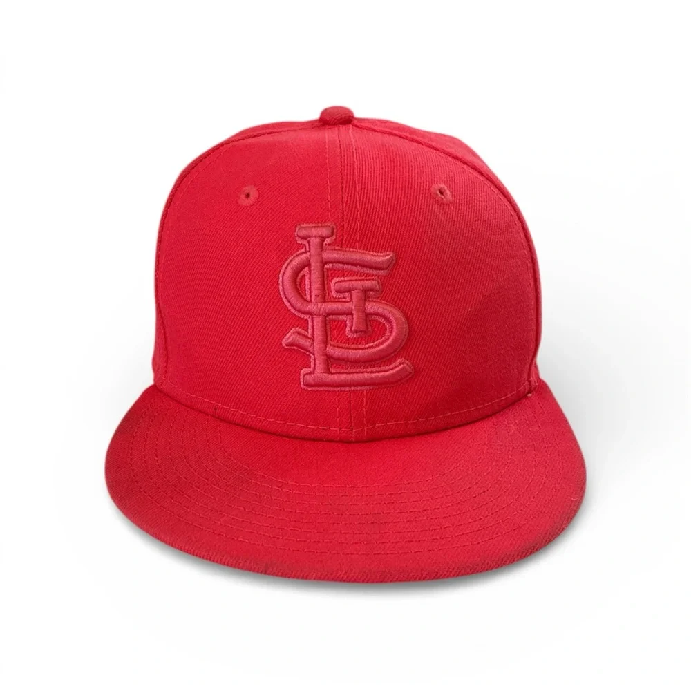 Genuine Merchandise STL Cardinals Pink Baseball Cap Embroidered Logo 6 3/4