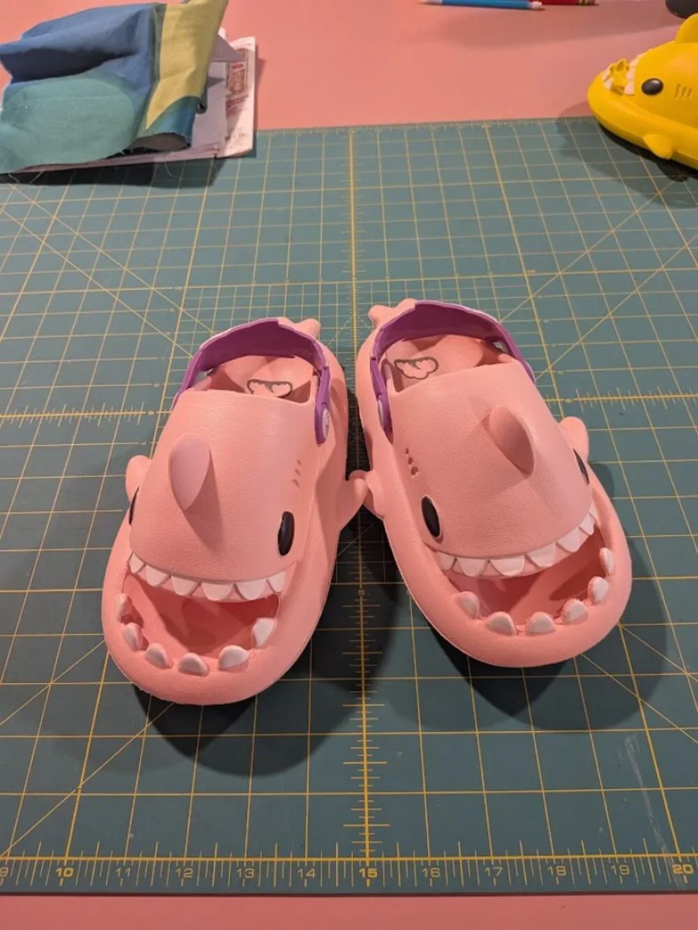 Cloud Slides baby pink