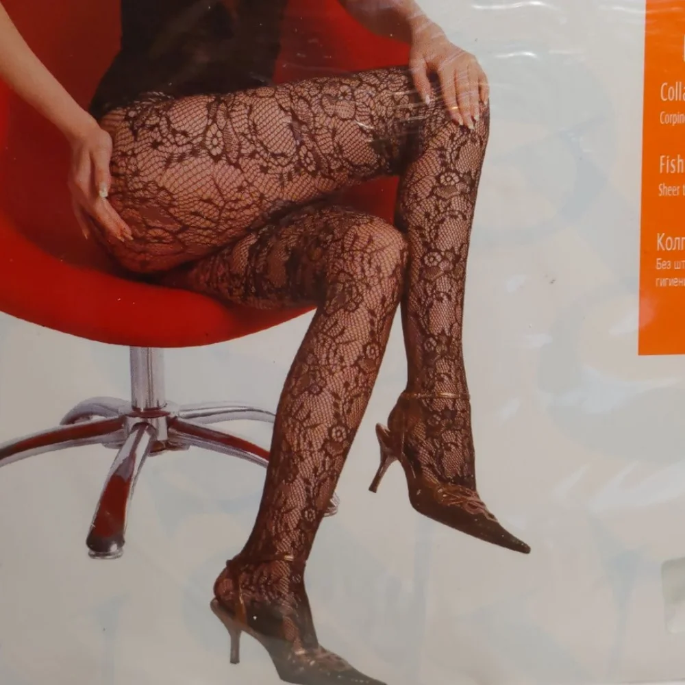 lady glamour nwt fishnet