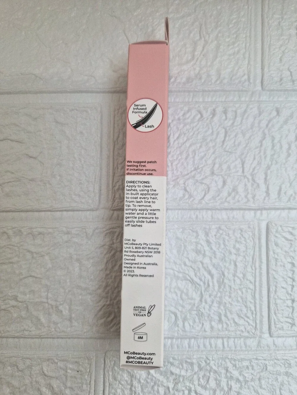 MCoBeauty - XtendLash Growth Serum Mascara - Black 2 in 1 in Black Nip