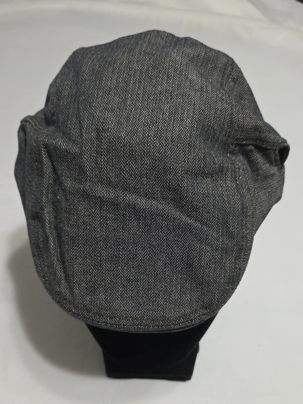 Baby Gap Toddler Gray Herringbone Newsboy Cap XS/S