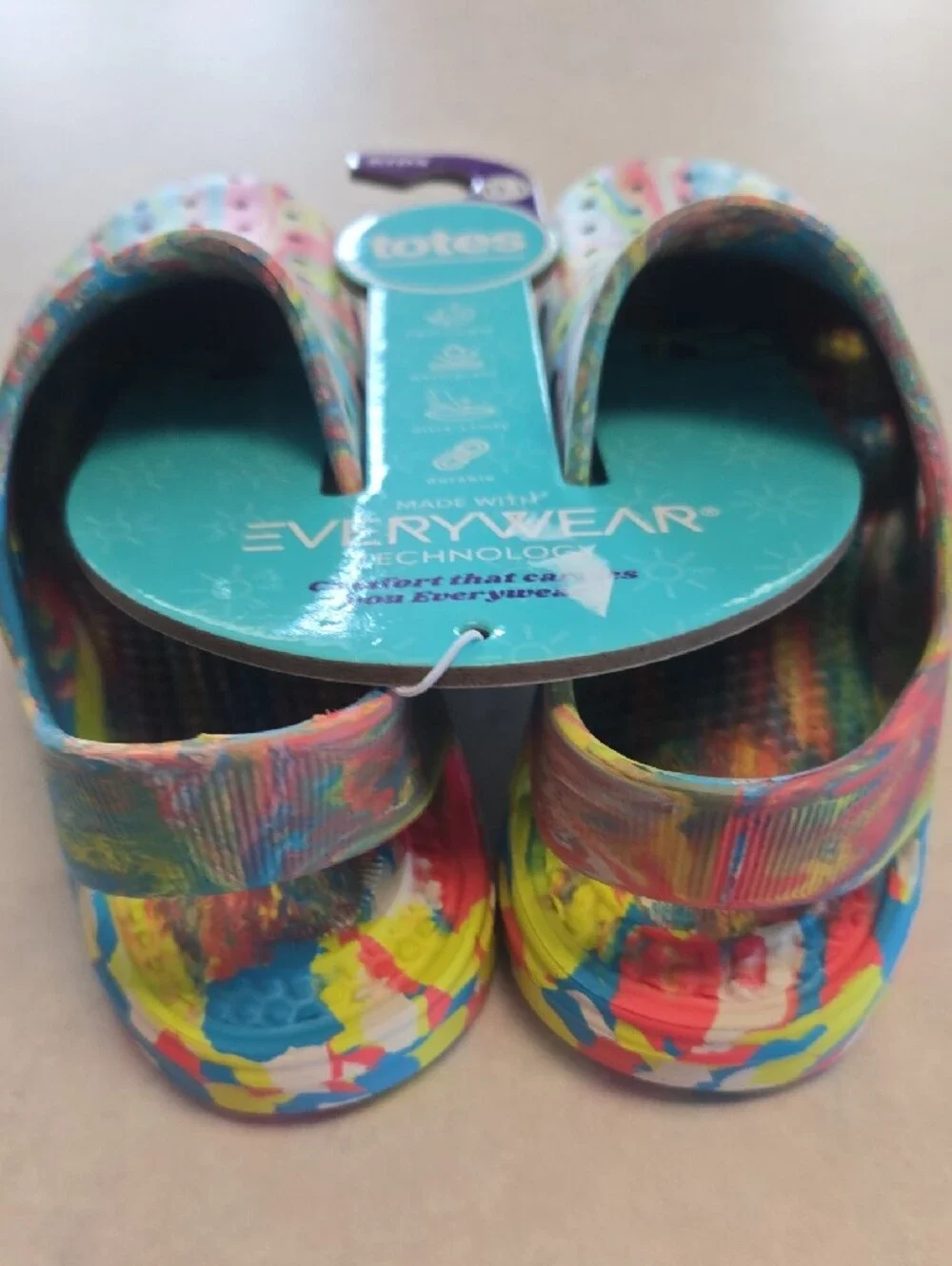 Totes Kids Size 13-1 Multicolor Rainbow Tie-Dye Slip-On Clogs. NWT
