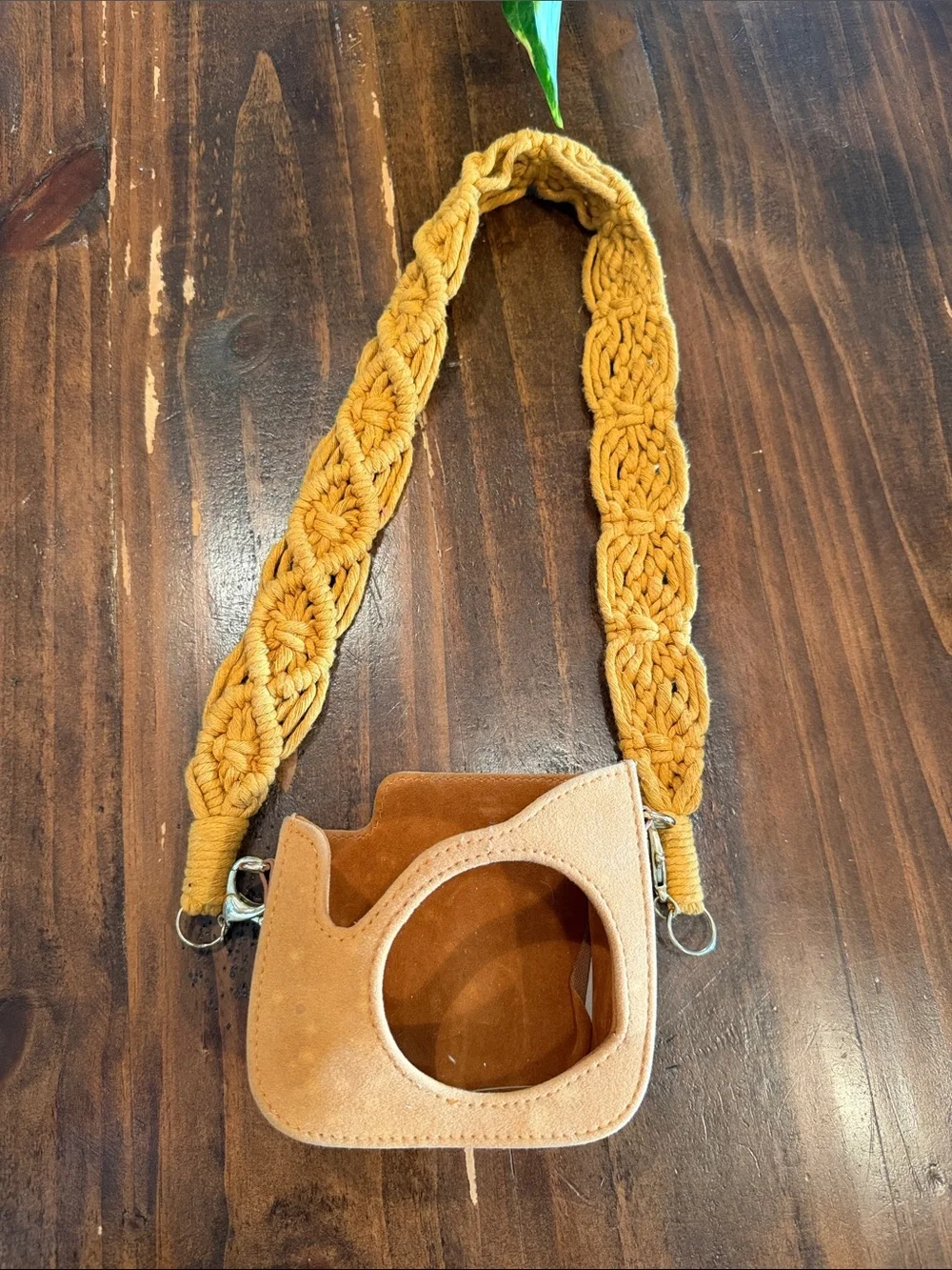 heyday compact suede