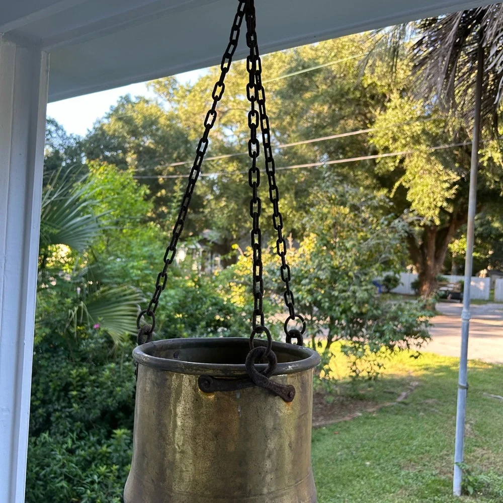 N/A heavy pot