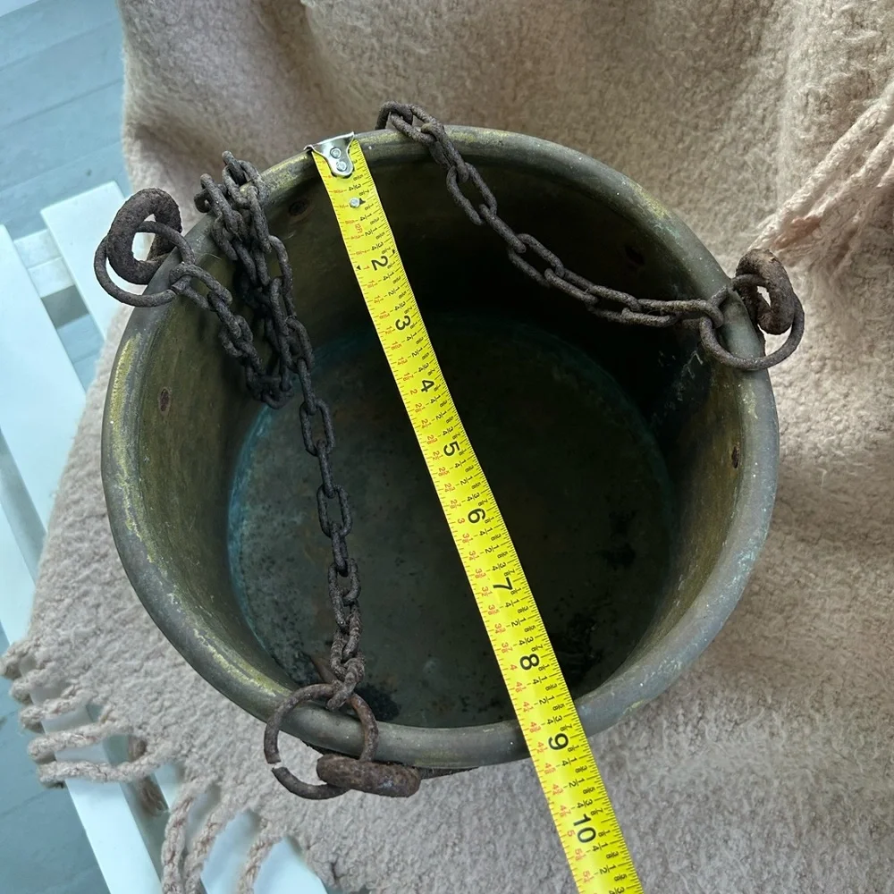 N/A heavy pot