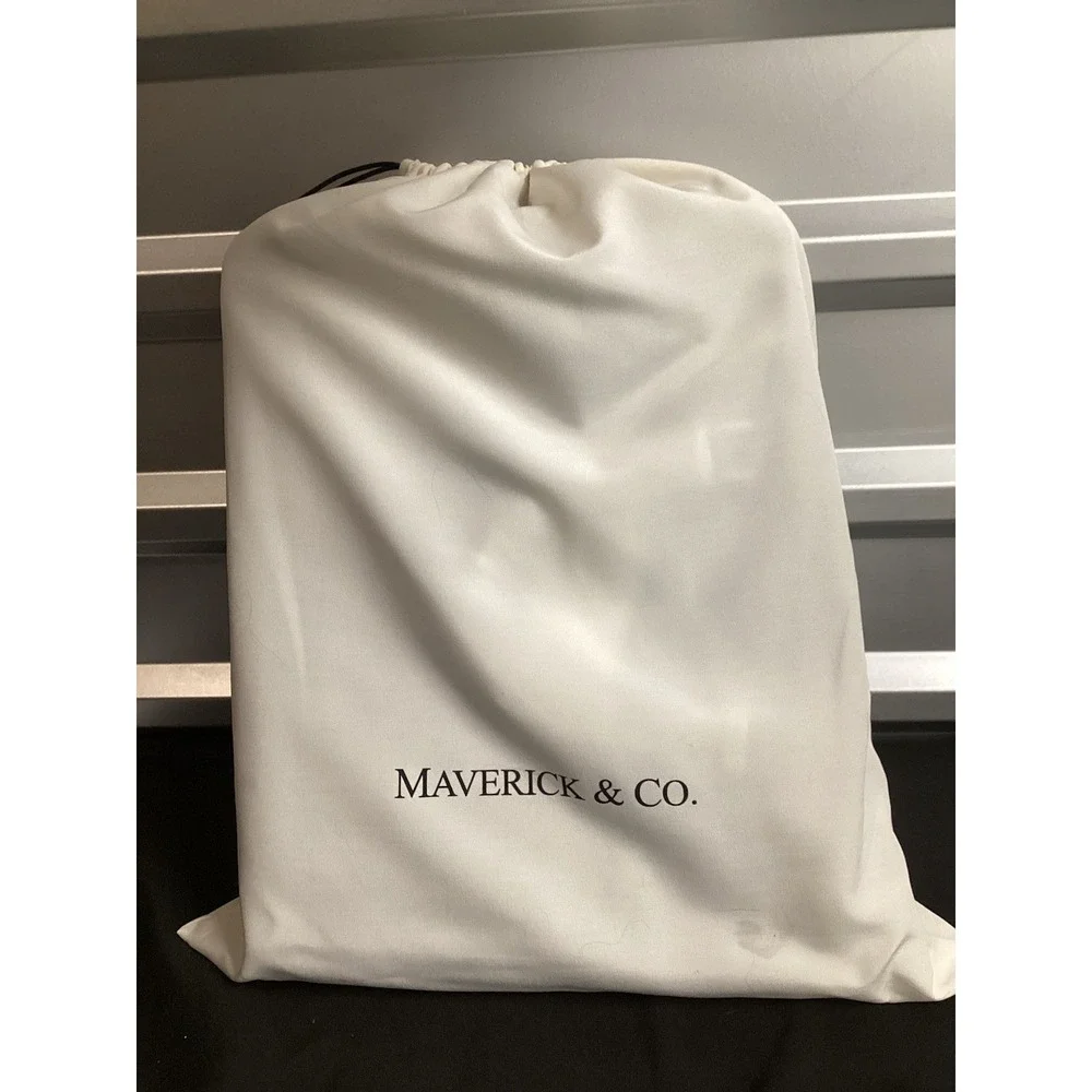 Maverick‎ & Co Delta Leather Briefcase
