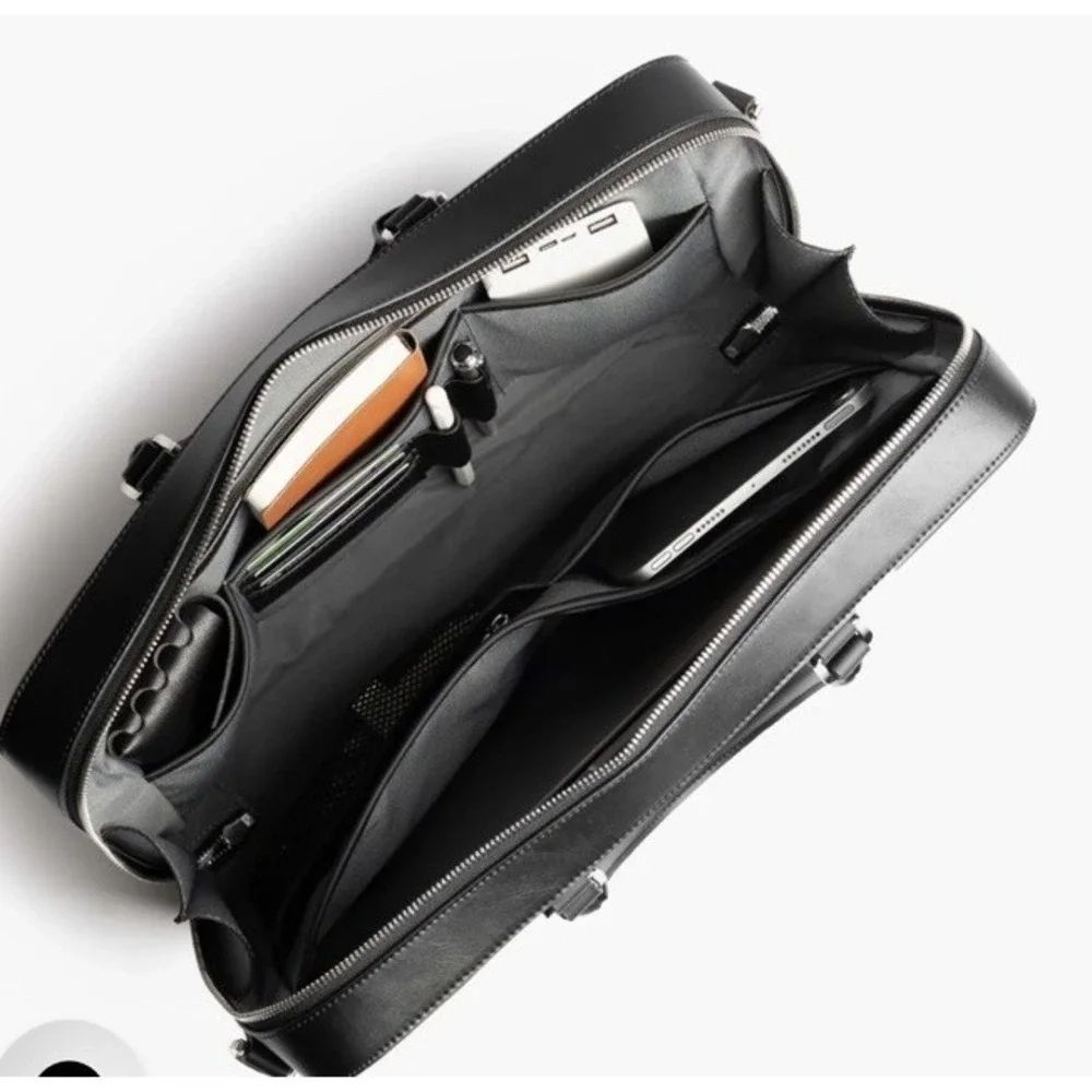 Maverick‎ & Co Delta Leather Briefcase