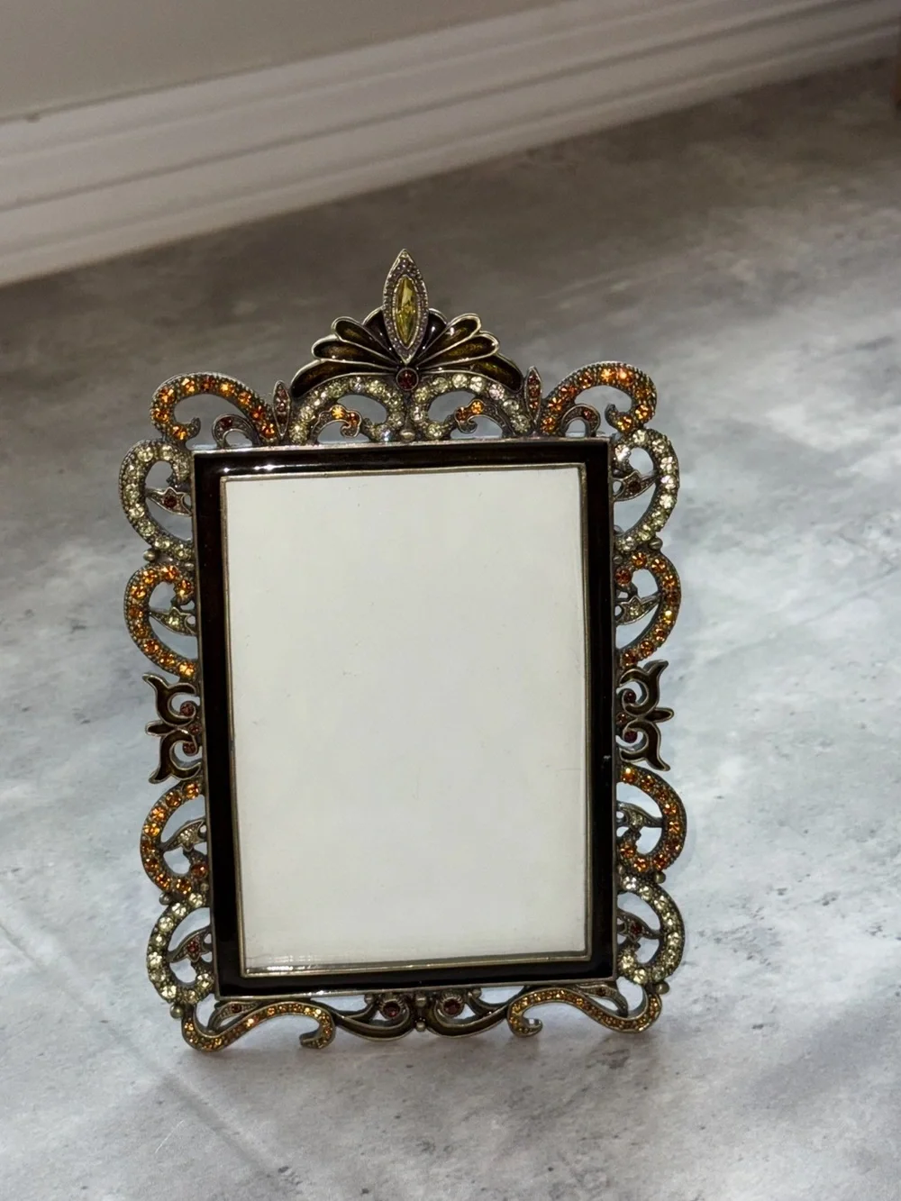 Tizo Design decorative bronze