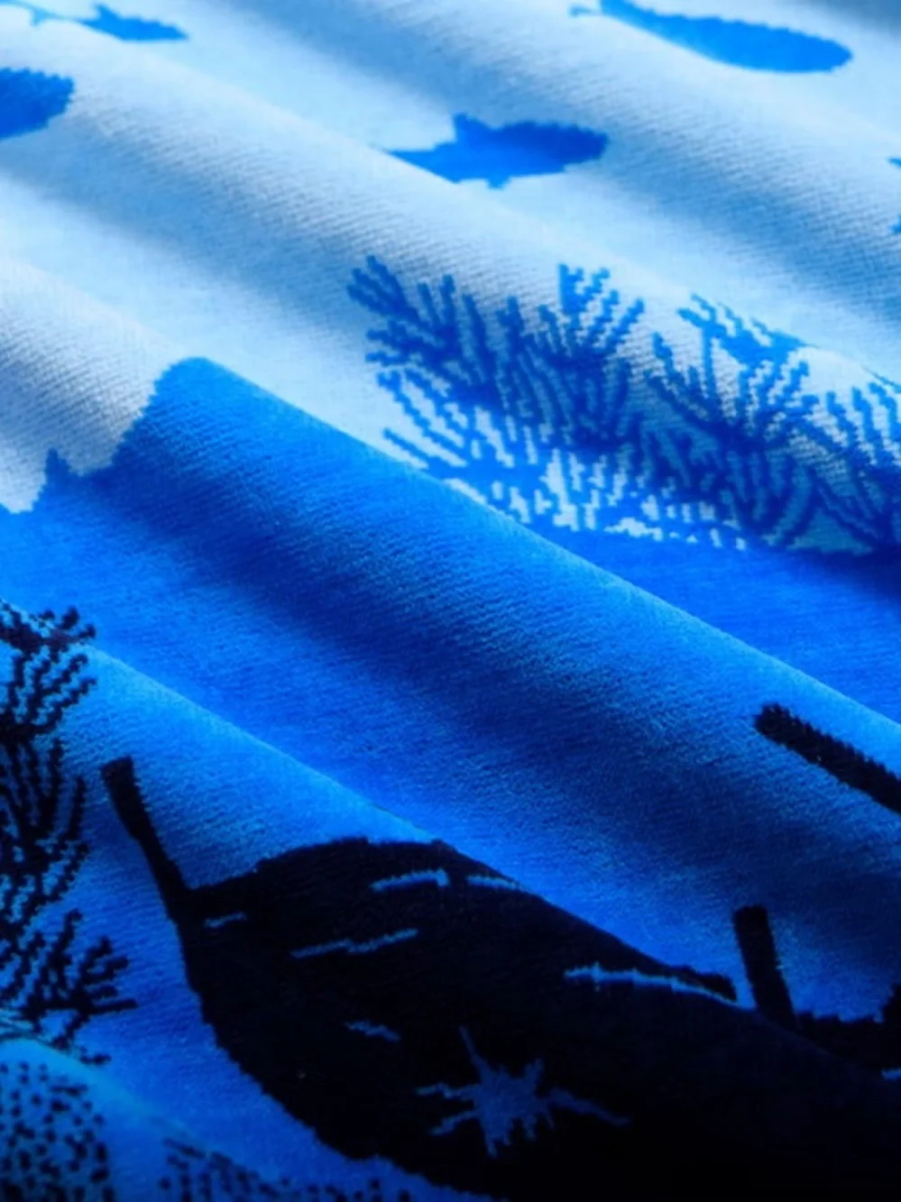 LOFT Kids Ocean Life Beach Towel Blue 30x60 NWT