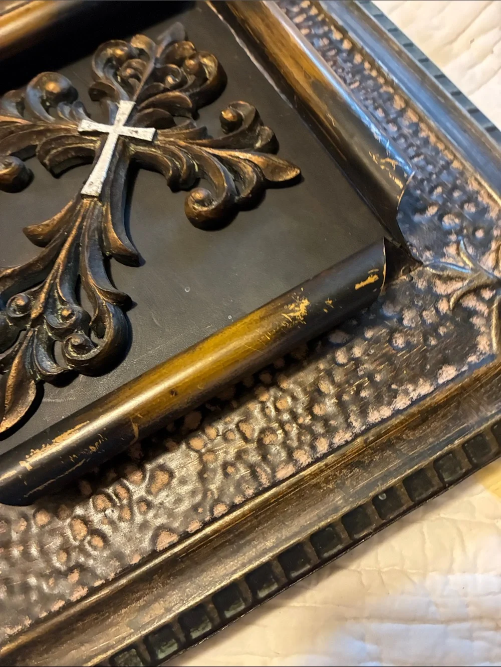 unbranded ornate black