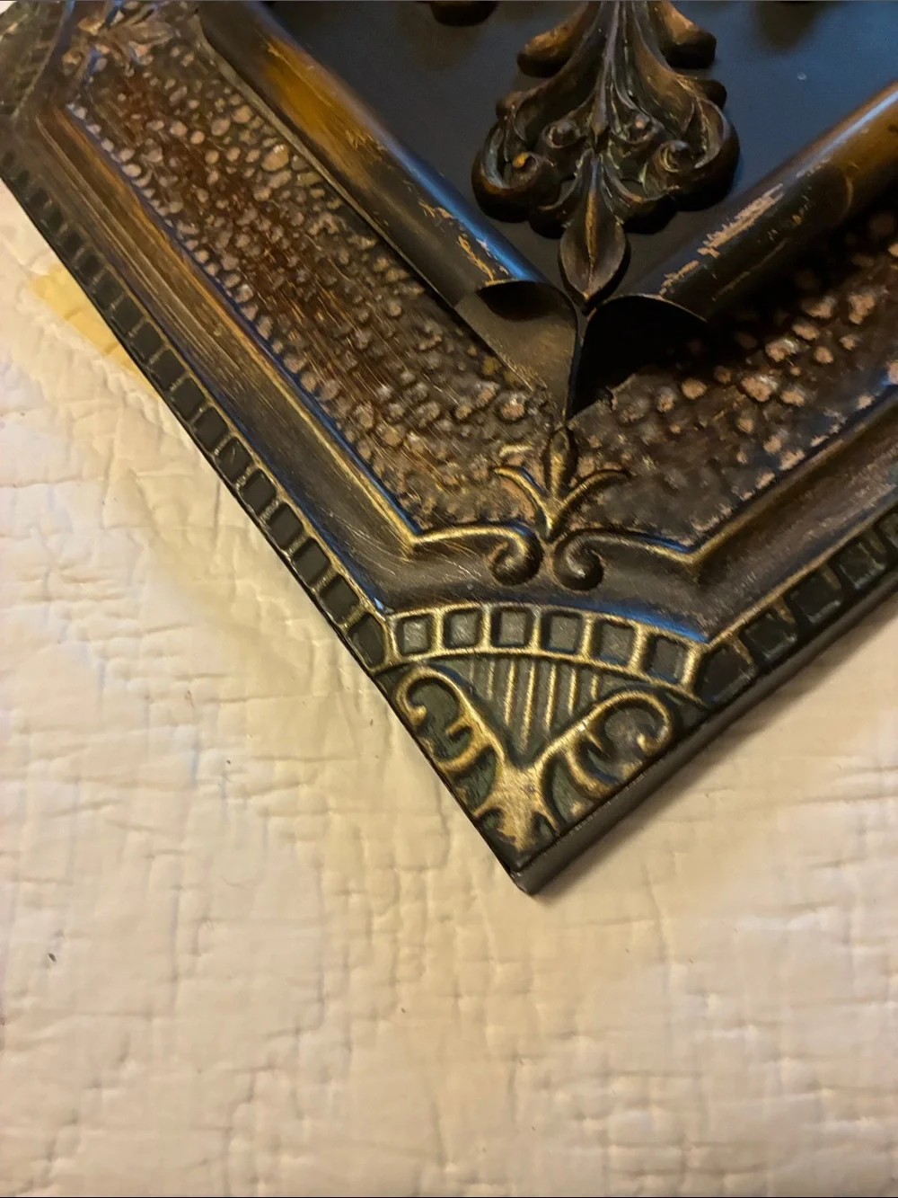 unbranded ornate black