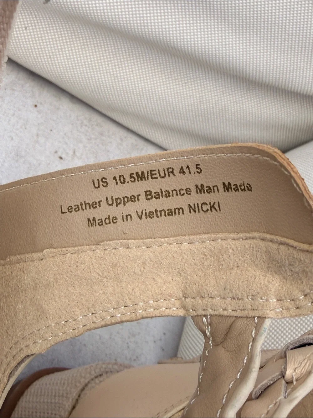 N/A elegant beige