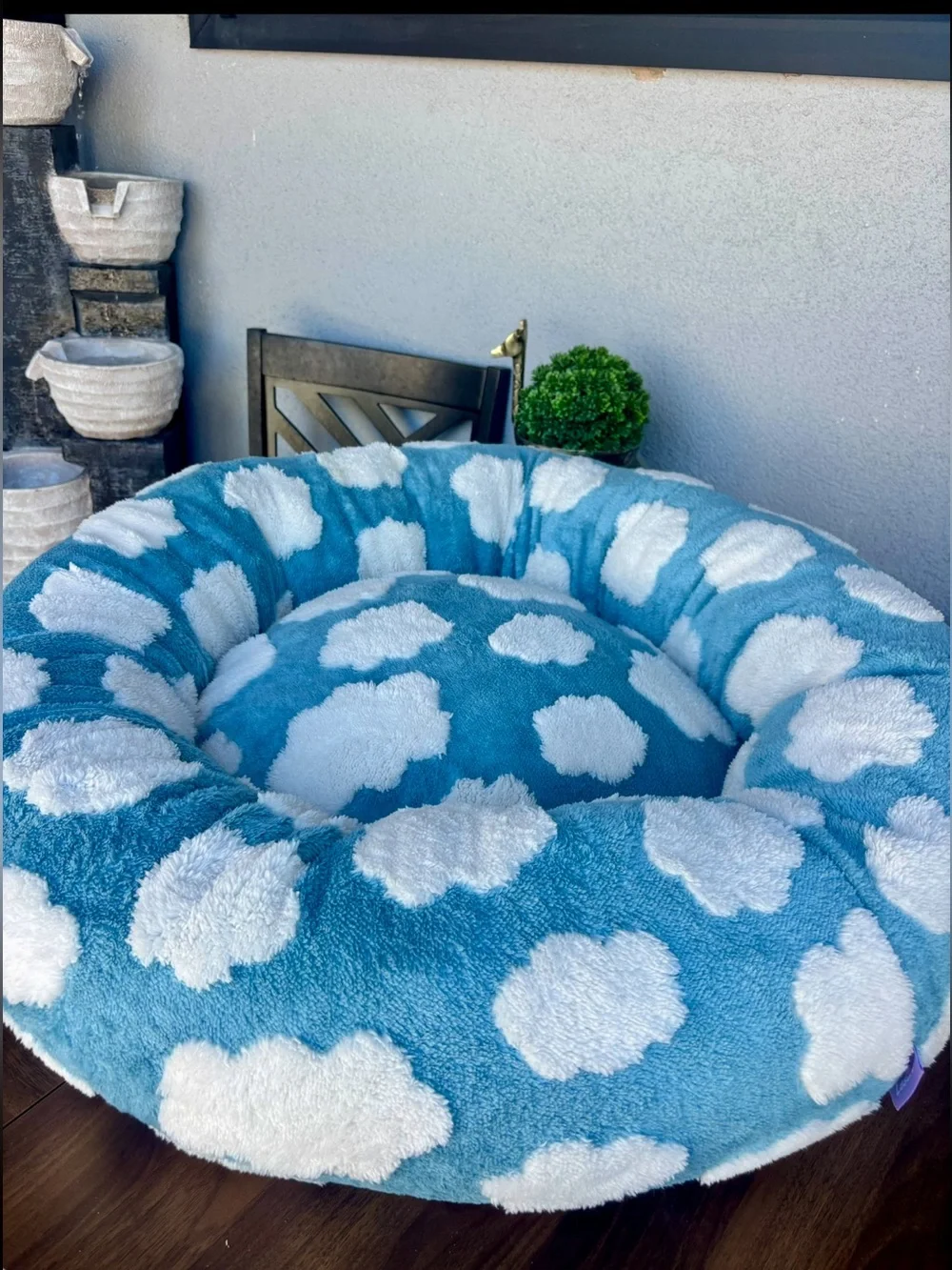 NEW GORGEOUS MEDIUM BEDSURE BLUE CLOUDS PET BED 💙🐾❗️