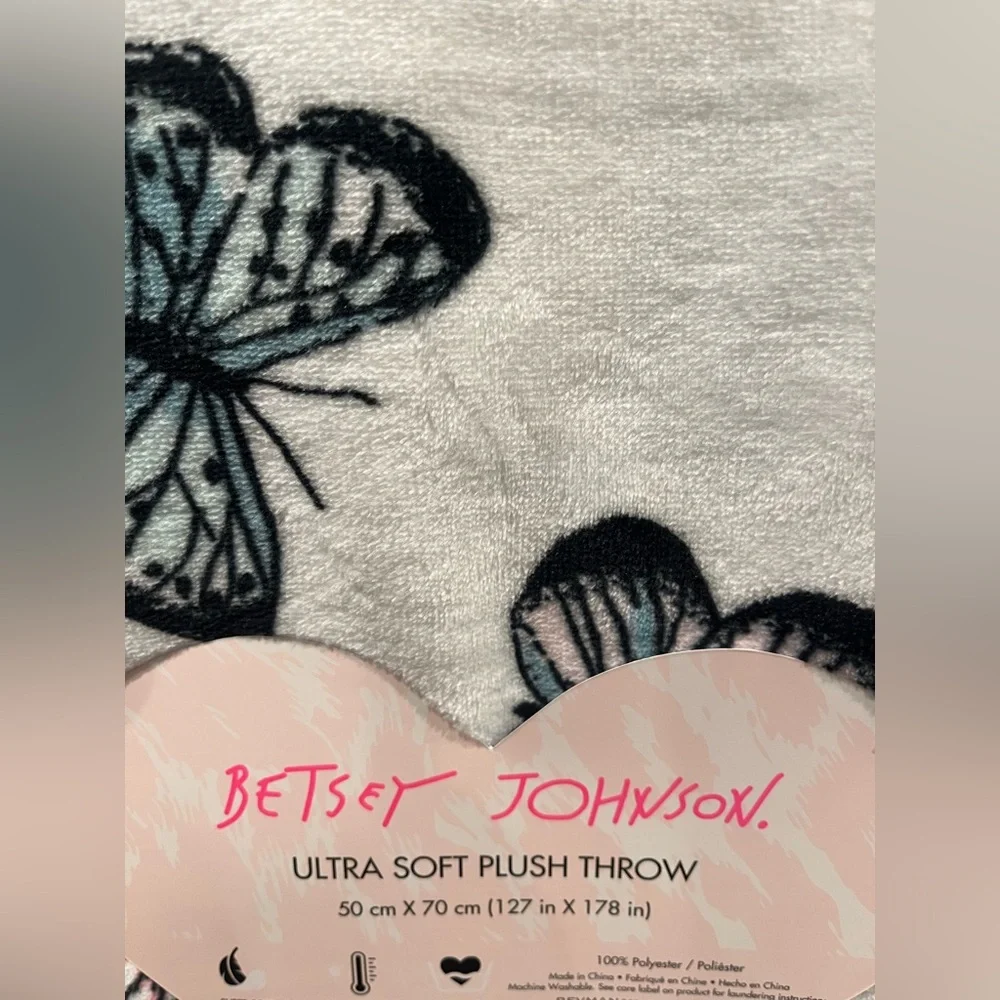 Betsey Johnson design white