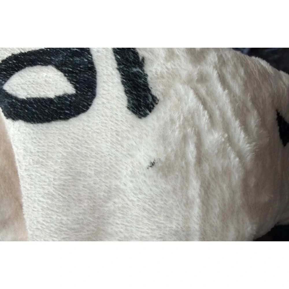 N/A soft fleece
