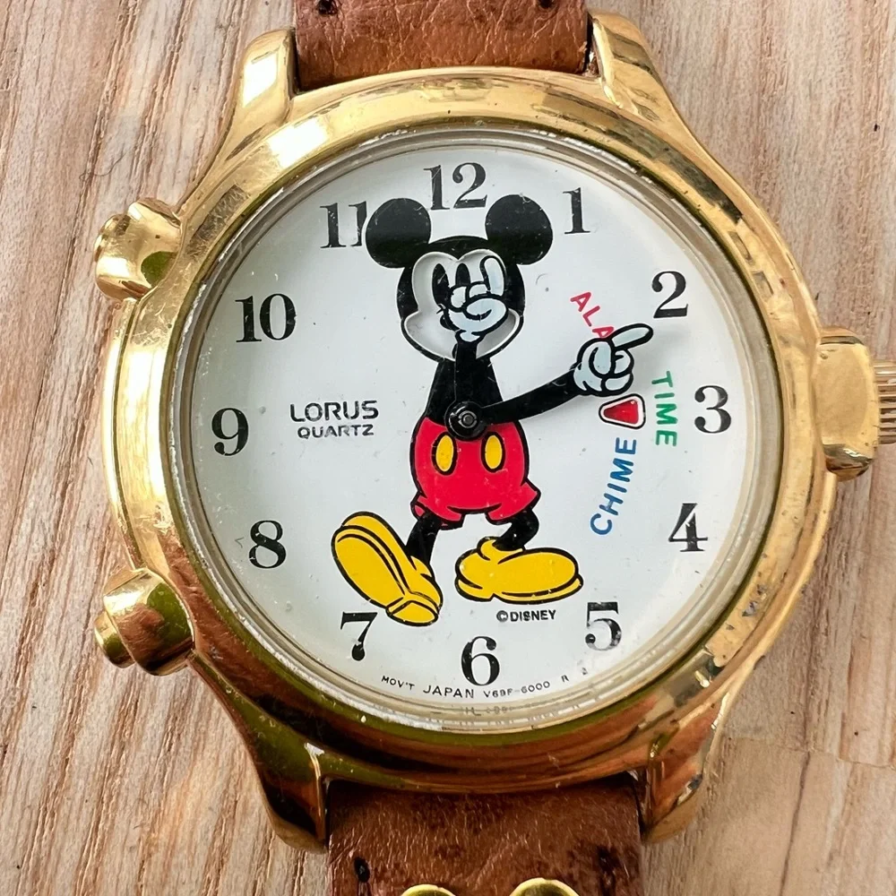 Rare vintage Lorus Disney Mickey Mouse alarm watch NEW BATTERY