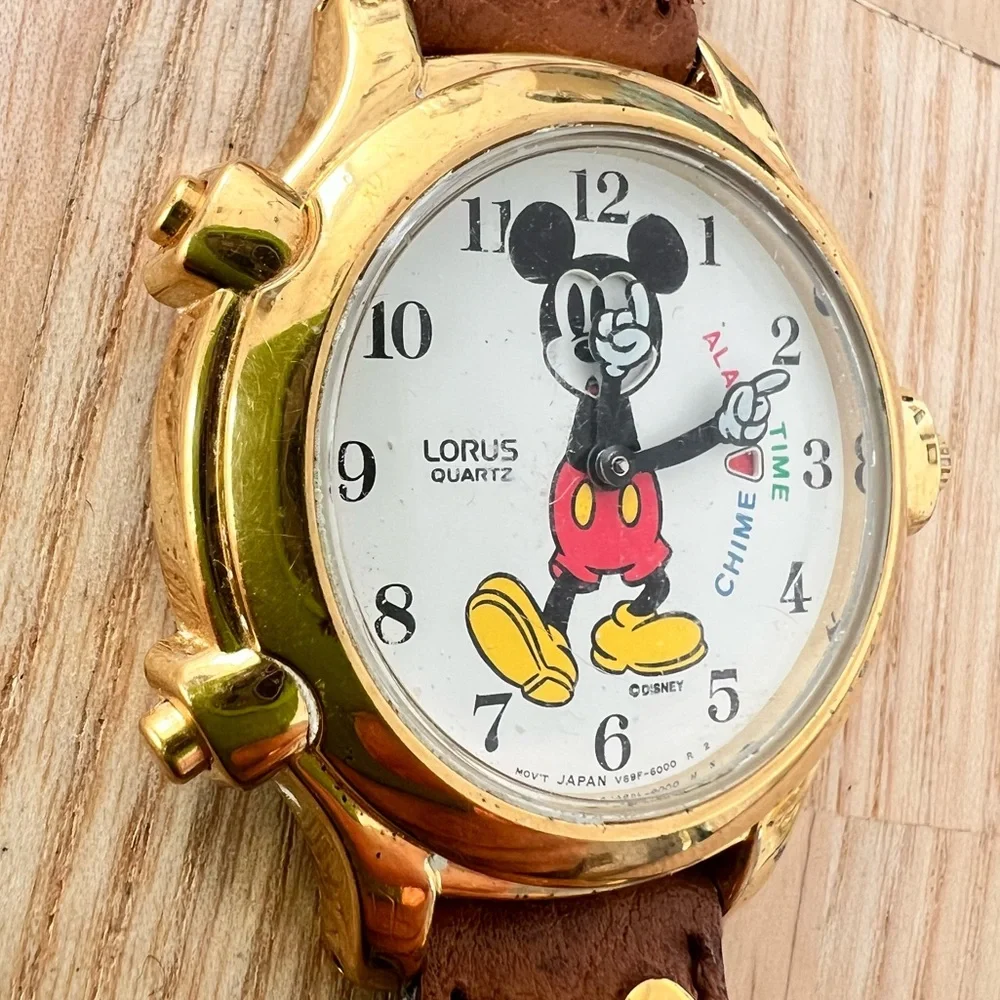 Rare vintage Lorus Disney Mickey Mouse alarm watch NEW BATTERY