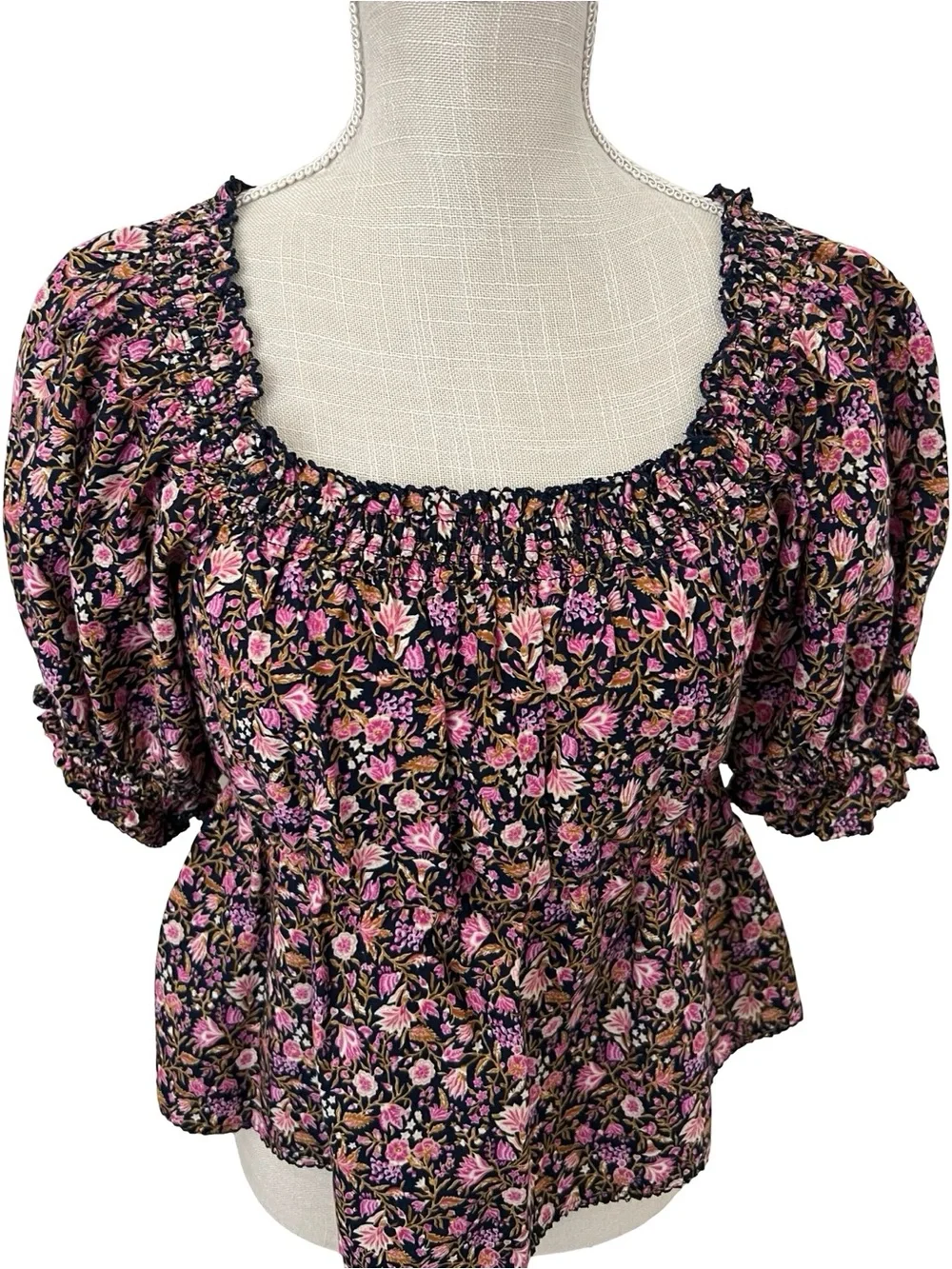 Old Navy Black Floral Square-Neck Smocked Peplum Top