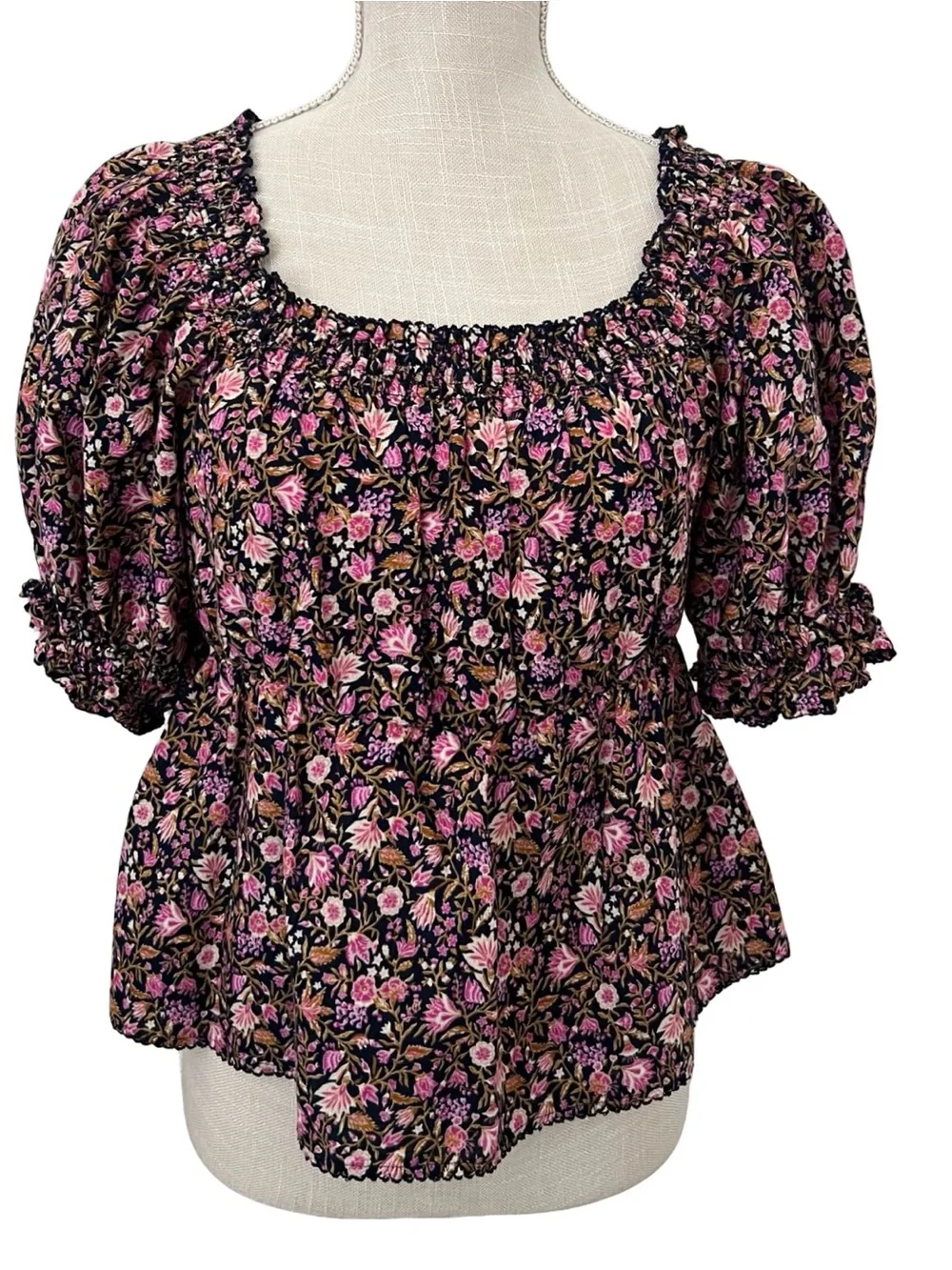 Old Navy Black Floral Square-Neck Smocked Peplum Top