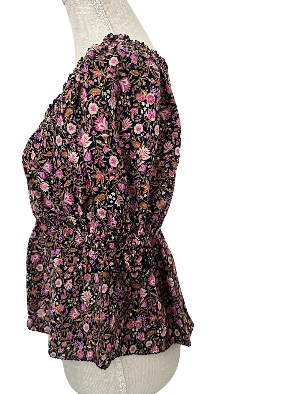 Old Navy Black Floral Square-Neck Smocked Peplum Top