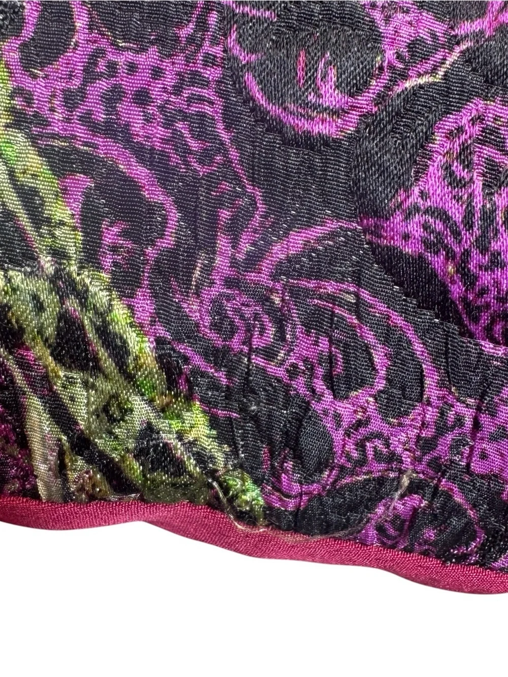 Set Of 2 ETRO Silk Throw Pillows 14x9 Red Pink Green Paisley Floral Designer
