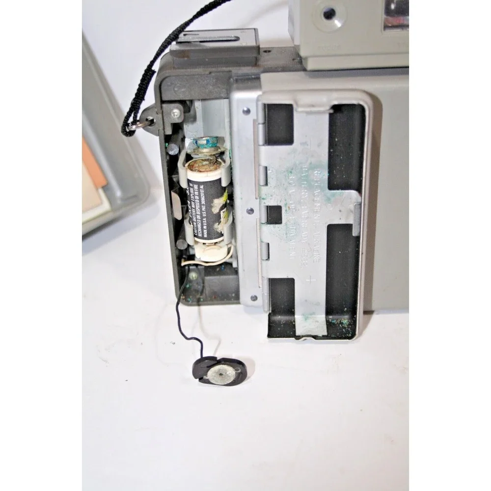 Polaroid land camera