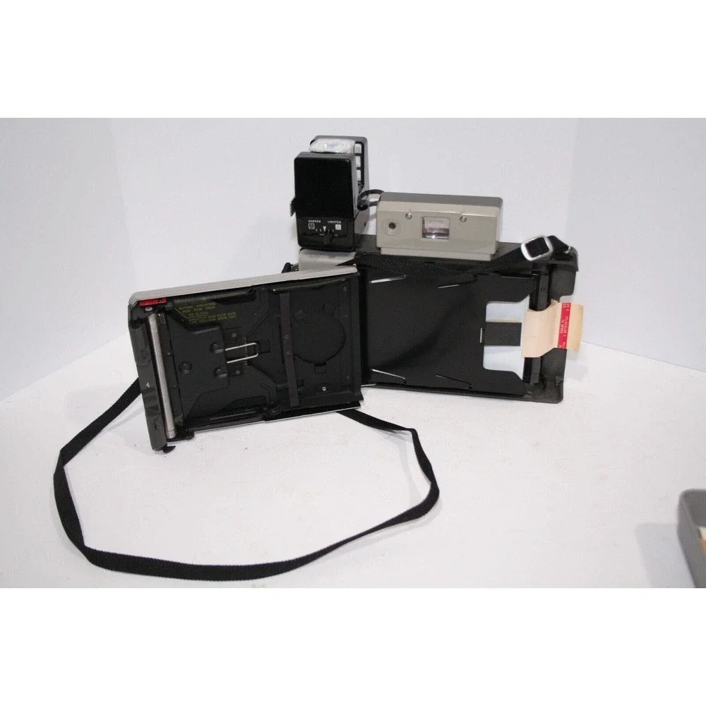 Polaroid land camera