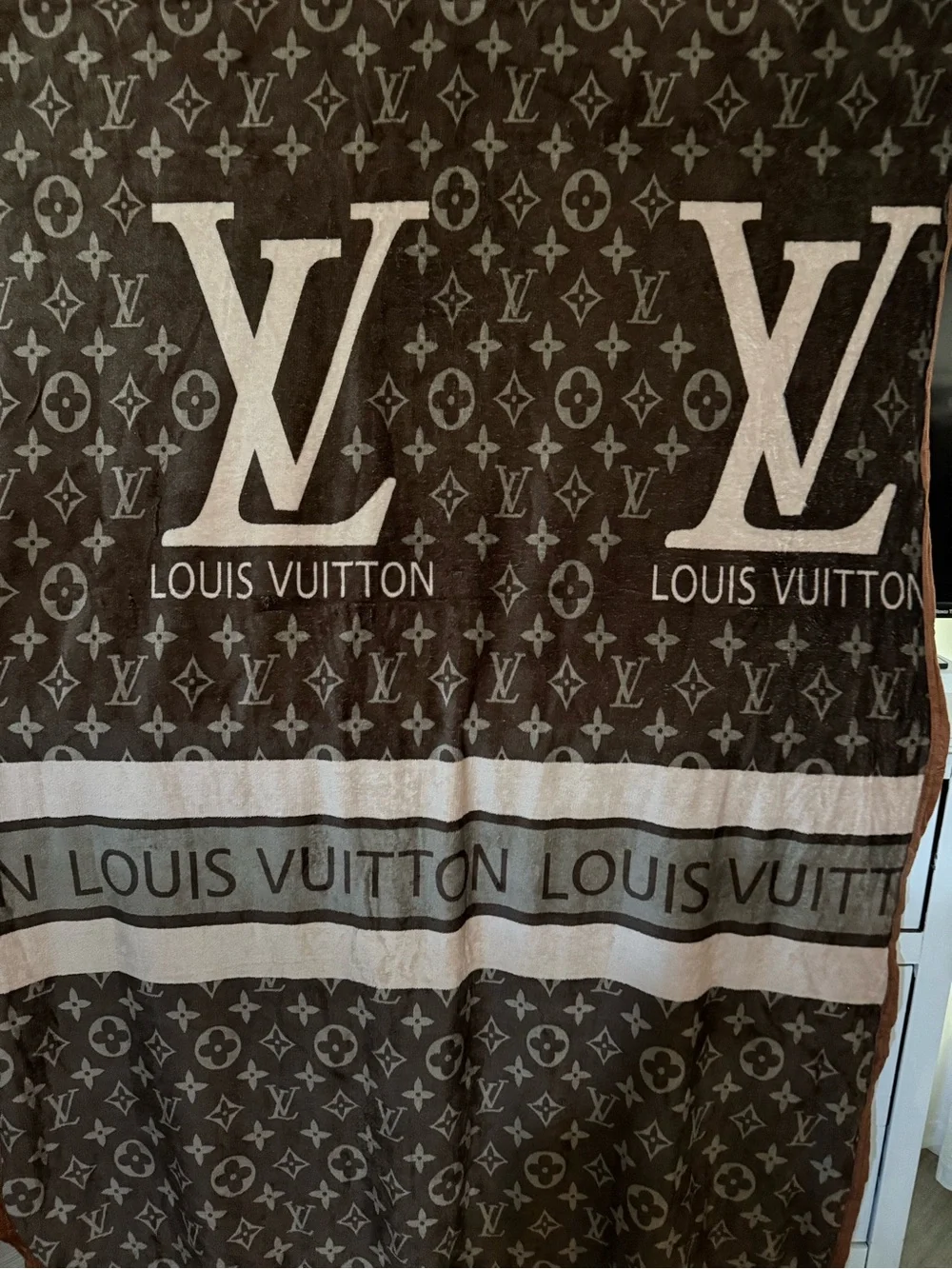 None lv monogram