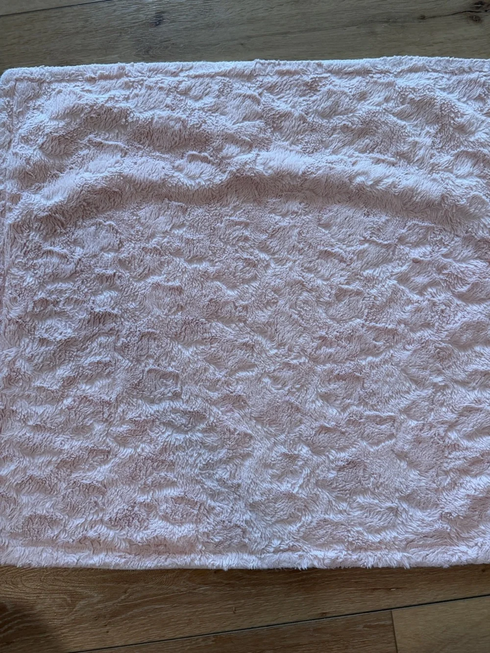 Plush Pale Pink Home Bedding Throw - Brand