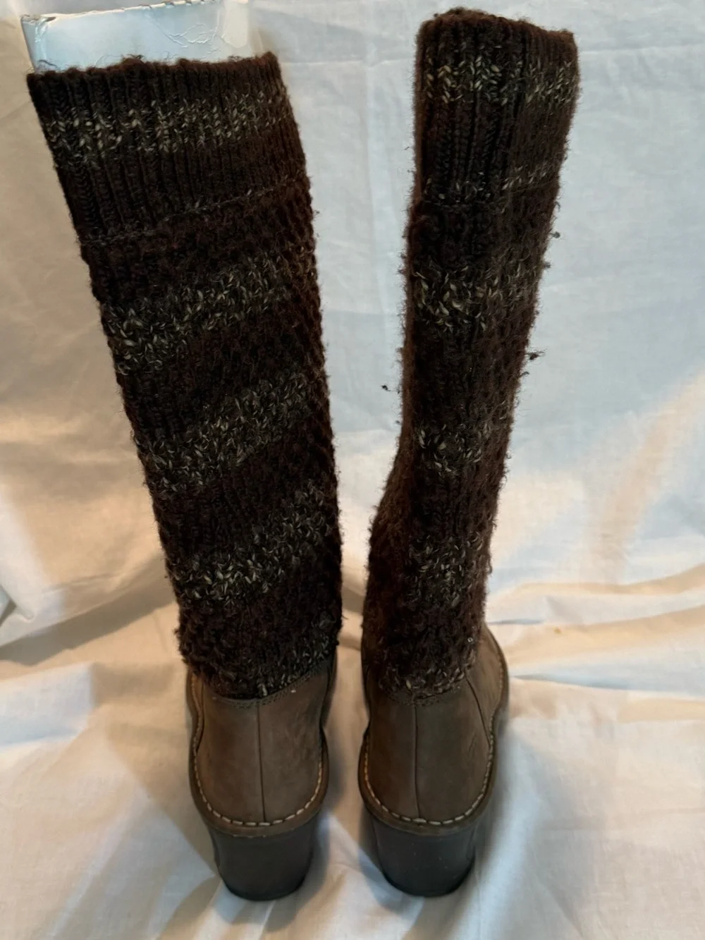 UGG textured note neutral