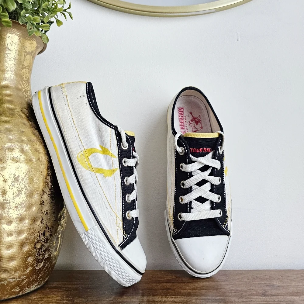 True Religion Rare Low Top Y2K Vintage Black Yellow White Sneakers Men's Size 8