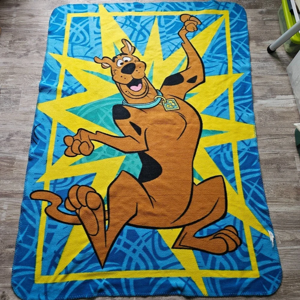 Vintage Y2K Scooby-Doo Fleece Throw Blanket Cartoon Network 45 x 61